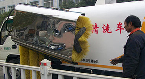 江铃护栏清洗车