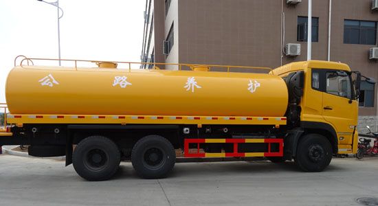 东风后双桥洒水车