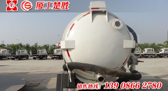 楚胜牌CSC5070GXW4型福瑞卡吸污车