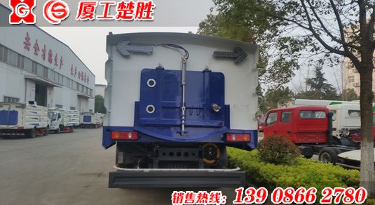 楚胜牌 东风天锦 12方扫路车