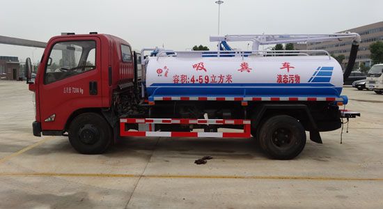 楚胜牌CSC5073GXEJ型江铃吸粪车