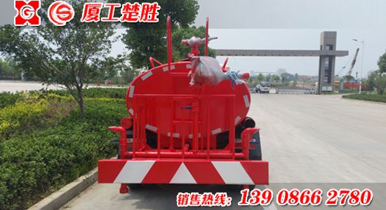 楚胜牌东风福瑞卡容积5立方米洒水车