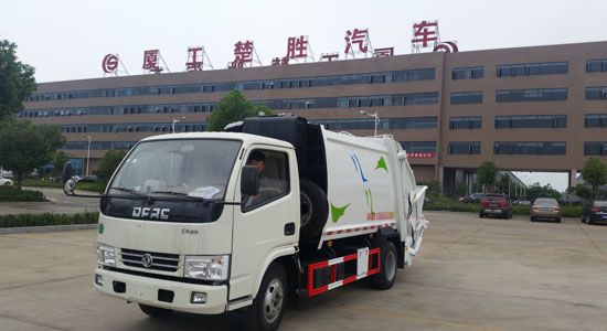 楚胜牌CSC5070ZYS4型压缩式垃圾车