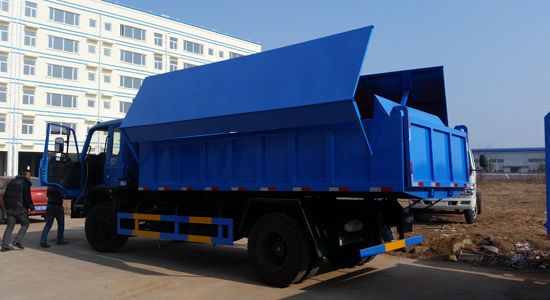 楚胜牌东风145型自卸式密封垃圾车