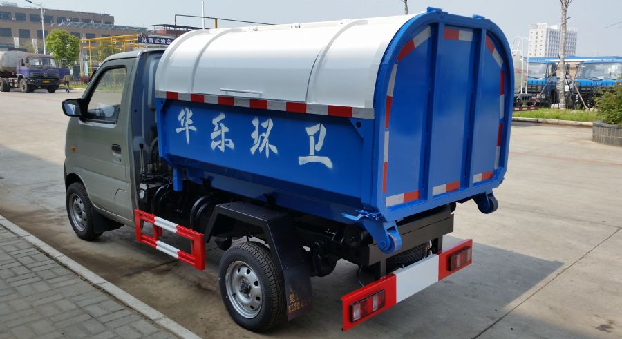 楚胜牌2.5立方米长安车厢可卸式垃圾车