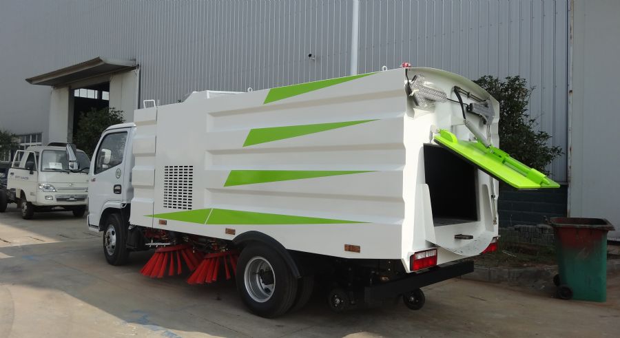 楚胜牌可上蓝牌扫路车