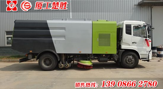 东风天锦干式扫路车