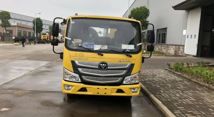 福田欧马可蓝牌清障车