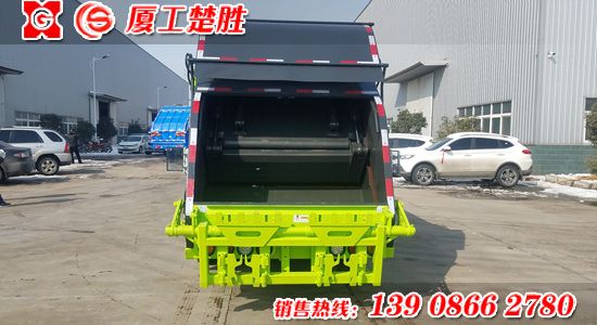 日产发动机6方压缩垃圾车