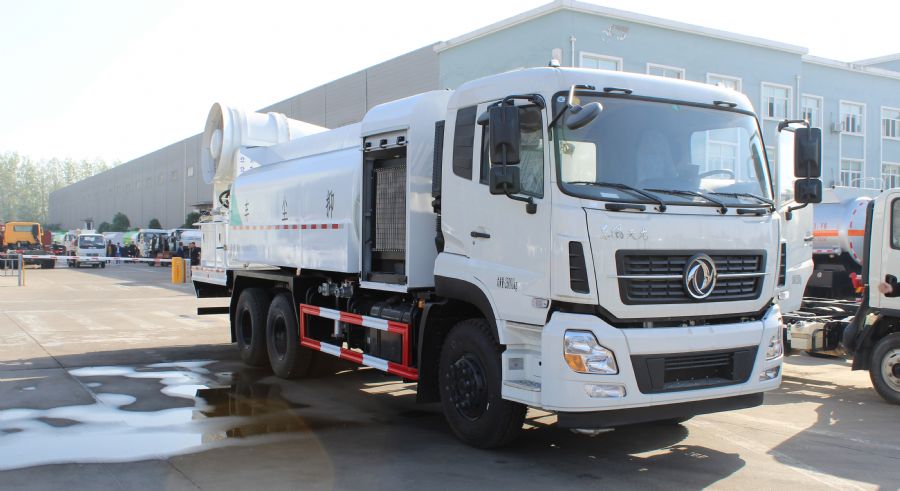 东风天龙抑尘车