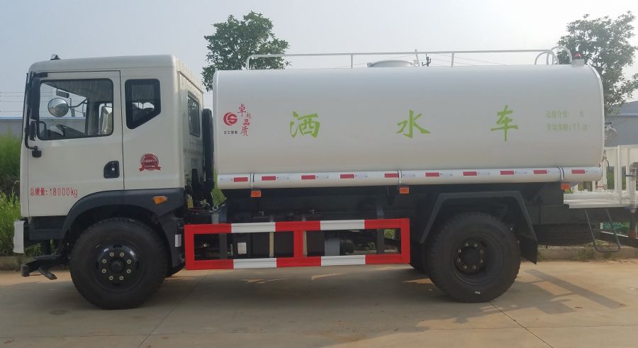 东风T3洒水车（10吨--15吨）