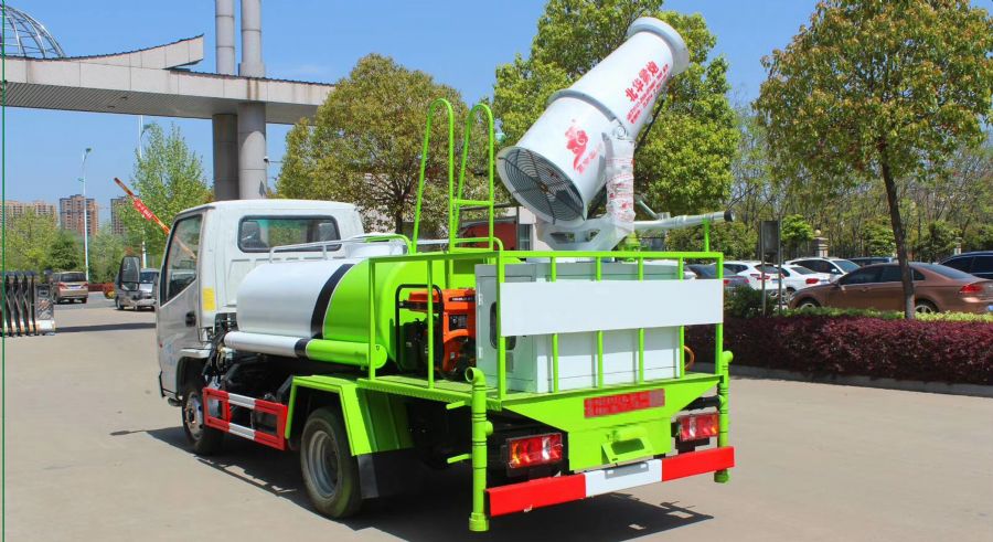 凯马蓝牌不超重抑尘车