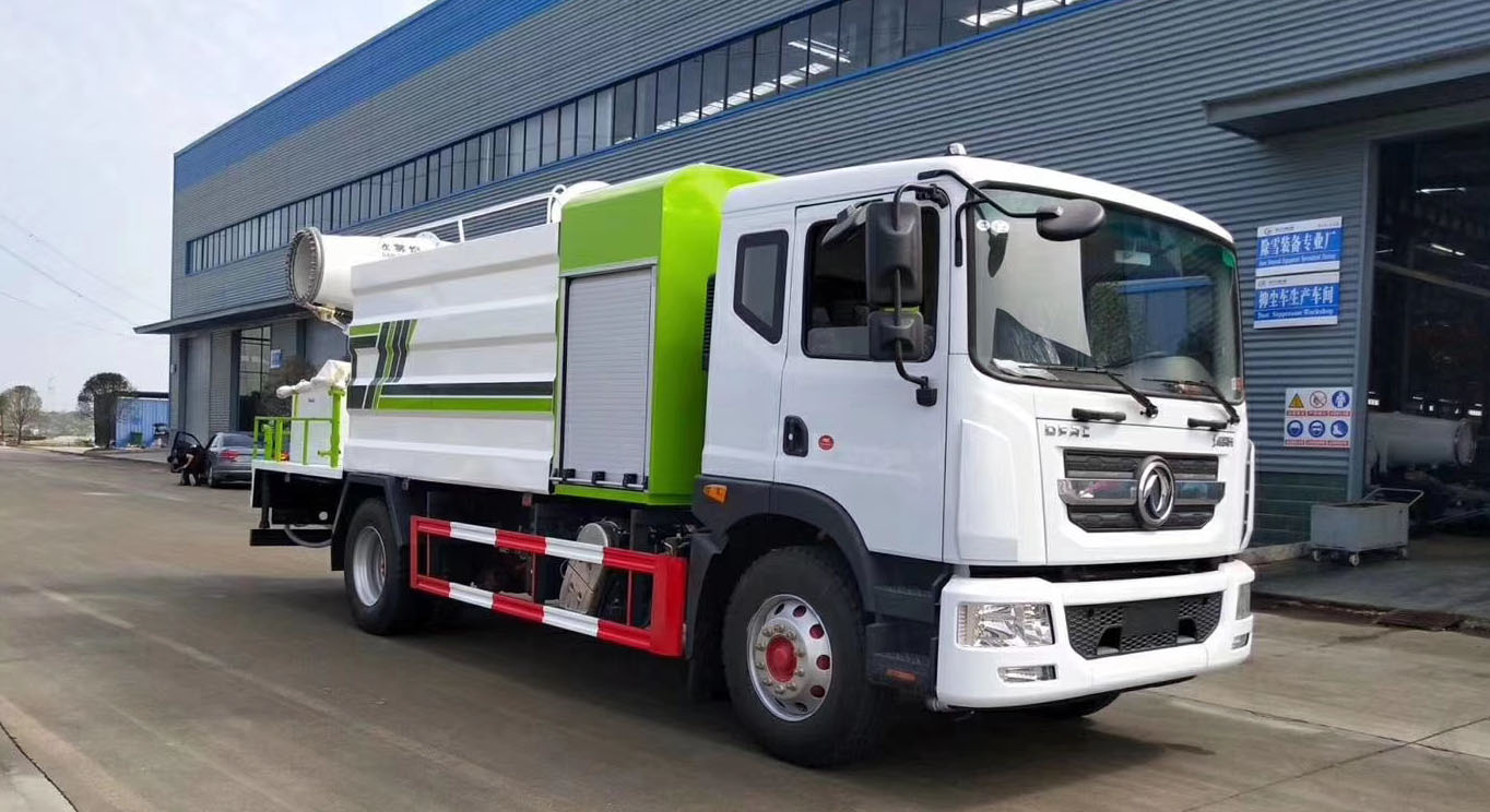 东风D9多功能抑尘车