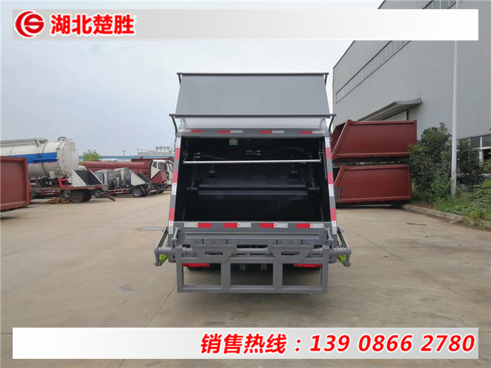 国六多利卡8方压缩垃圾车