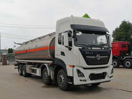 楚胜牌CSC5320GYYLD6A型铝合金运油车