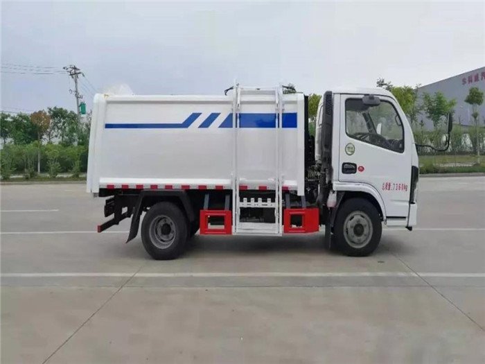 5方新款自装卸式垃圾车