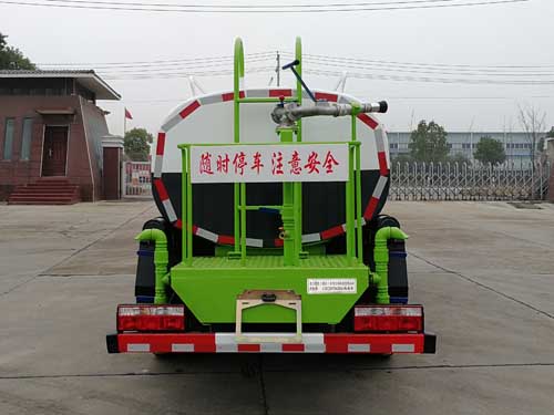 楚胜牌CSC5075GSS6型洒水车